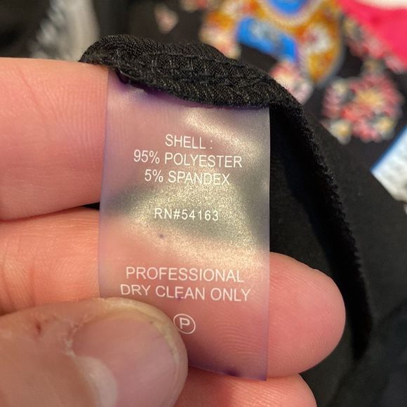 Calvin Klein sleeveless top - Picture 9 of 9